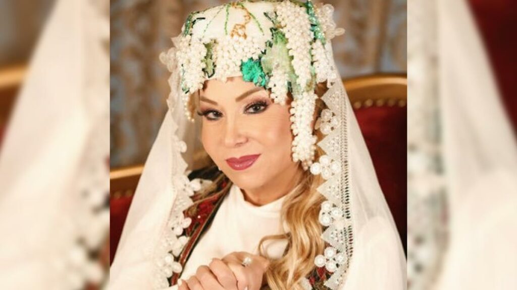 Bedia Akartürk – Gayri Dayanamam video