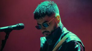 Semicenk – Sahte Sonbahar Şarkı Sözleri