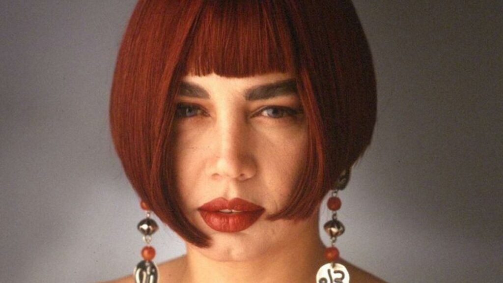 Sezen Aksu – Farkındayım video