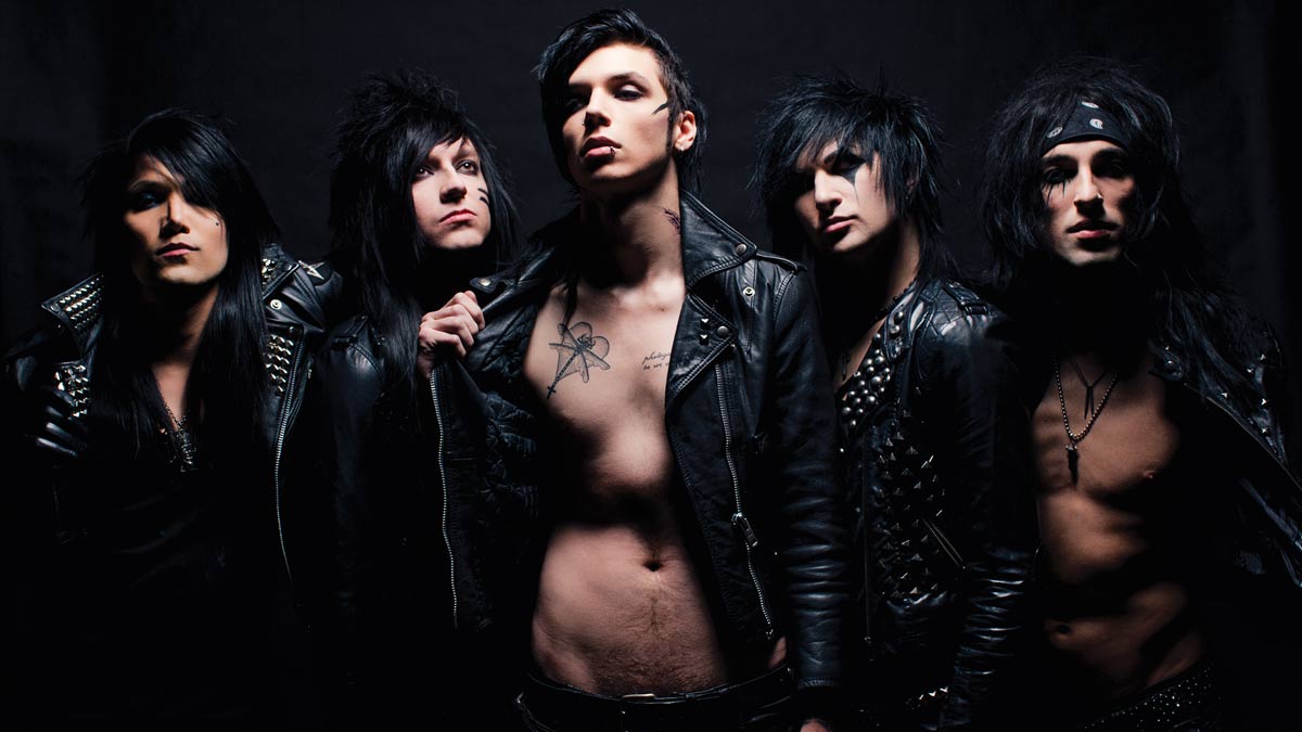 Black Veil Brides – In The End Şarkı Sözleri