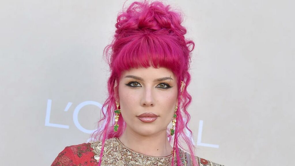 Halsey – Lucky video