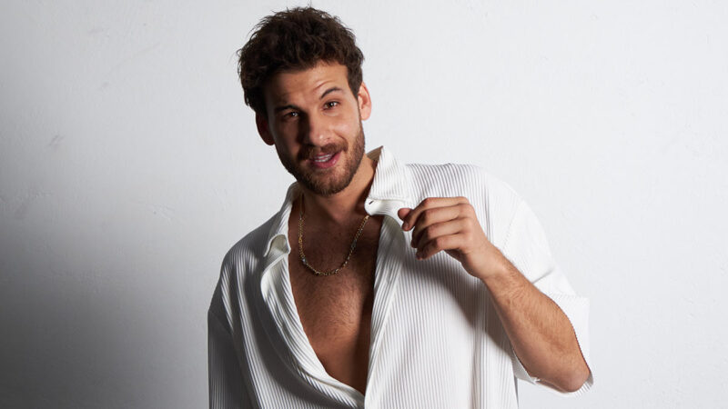 Mustafa Mert Koç – Sormadın Şarkı Sözleri