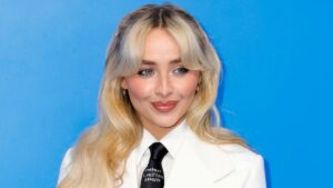 Sabrina Carpenter – Bed Chem Şarkı Sözleri