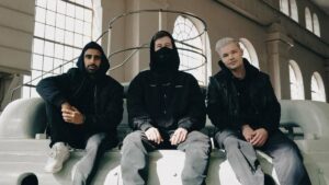 Alan Walker, Dash Berlin & Vikkstar – Better Off (Alone, Pt. III) Şarkı Sözleri