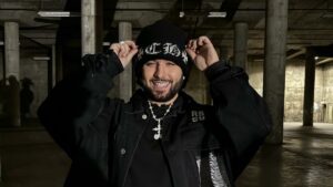 Odetari – KEEP UP Şarkı Sözleri