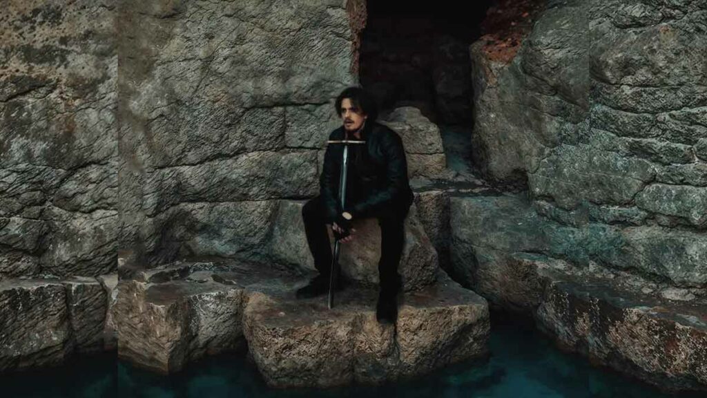 Jorge Rivera-Herrans – Hold Them Down video