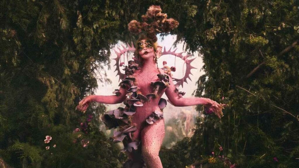 Melanie Martinez – SPIDER WEB video