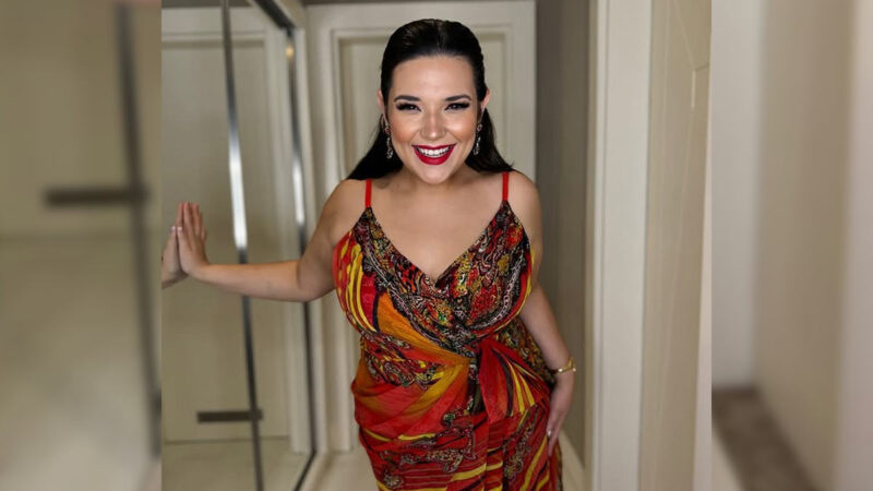 Tuğçe Kandemir – Açıldı Kapılar Şarkı Sözleri