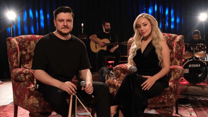 Ekin Uzunlar & kimbureyhan – Enkaz Şarkı Sözleri