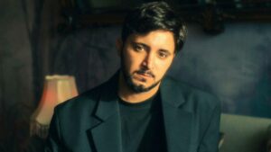 Ali Beykant – Turuncu Şarkı Sözleri