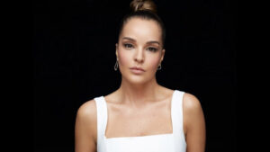 Bengü – Heyecan Şarkı Sözleri