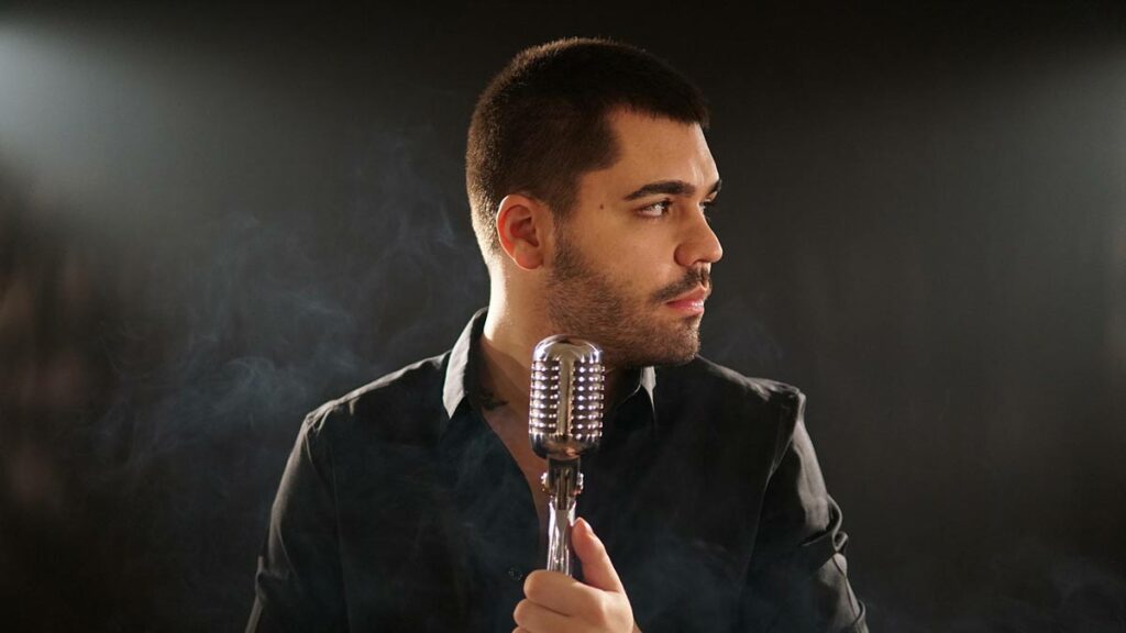 Emir Can İğrek – Müzik Kutusu video