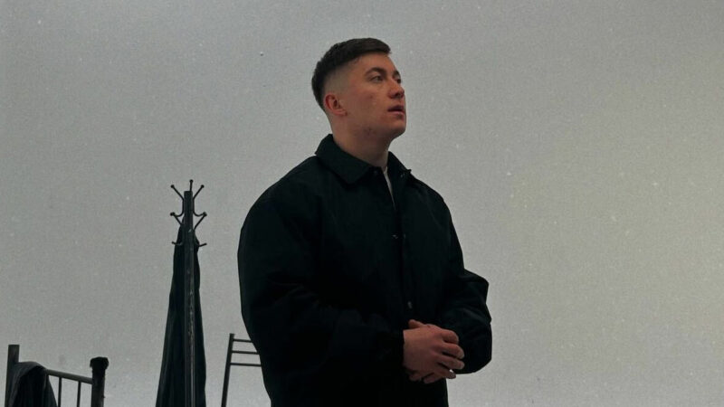 POIZI – Y Şarkı Sözleri