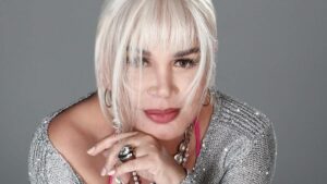 Sezen Aksu – Kurşuni Renkler Şarkı Sözleri