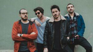 Son Feci Bisiklet – Telefon Şarkı Sözleri