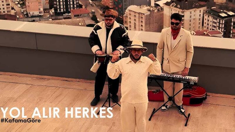 Tekir – Yol Alır Herkes Şarkı Sözleri