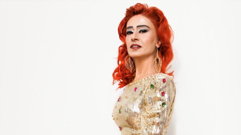 Yıldız Tilbe – Sana Aşk olsun Şarkı Sözleri