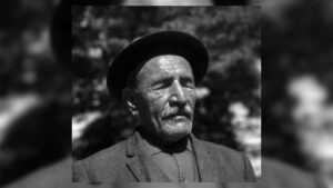 Aşık Veysel – Beni Hor Görme Kardeşim Şarkı Sözleri