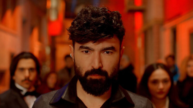 İkiye On Kala – Terapiye Hiç Gerek Yok Şarkı Sözleri