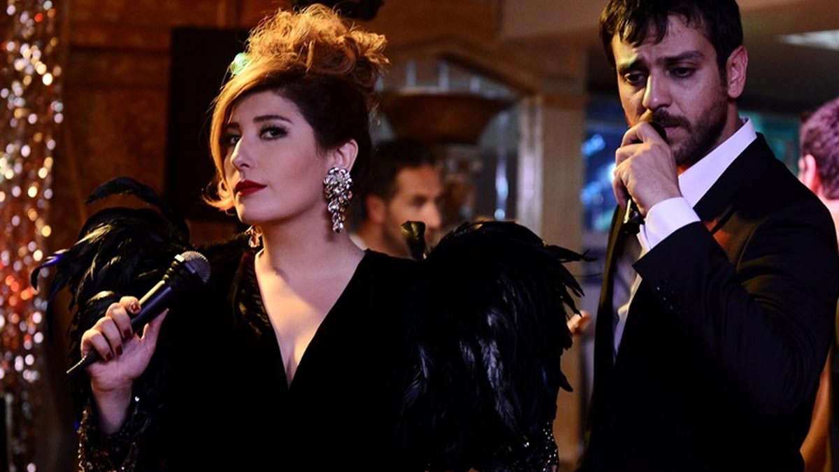 Karlos & Yaren – Yanarım Şarkı Sözleri