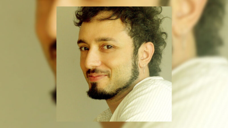 Mabel Matiz – Aşk Yok Olmaktır Şarkı Sözleri