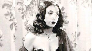 Safiye Ayla – Kâtibim (Üsküdar'a Gider iken) Türküsü Sözleri