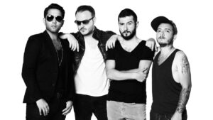 Seksendört – Eski Taptığın Şarkı Sözleri