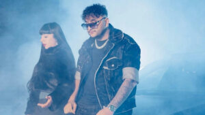 Şenol Evgi ft. Gizo – Çal Kemancı Şarkı Sözleri