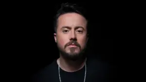 Aydın Kurtoğlu – Sana Rağmen Şarkı Sözleri