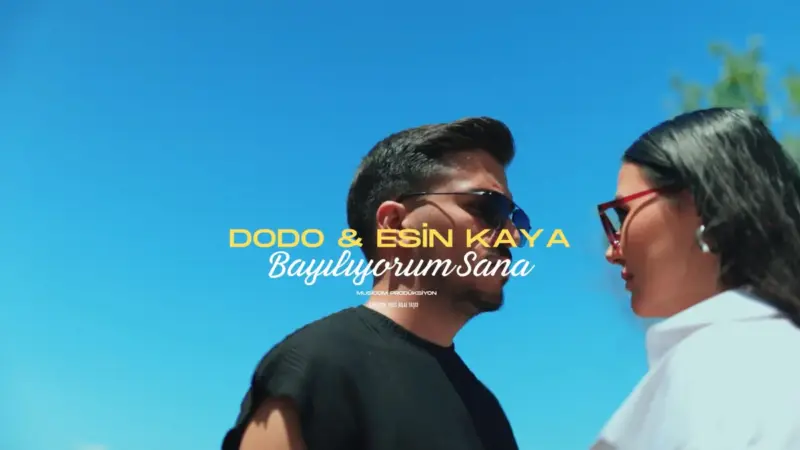 Dodo & Esin Kaya – Bayılıyorum Sana Şarkı Sözleri