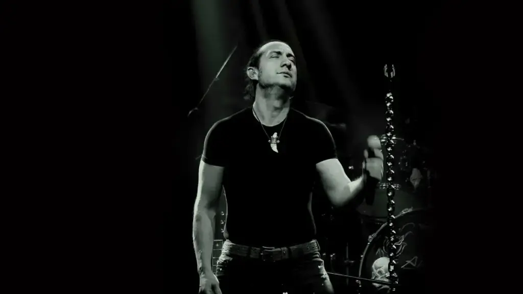 Kıraç – Gönül video