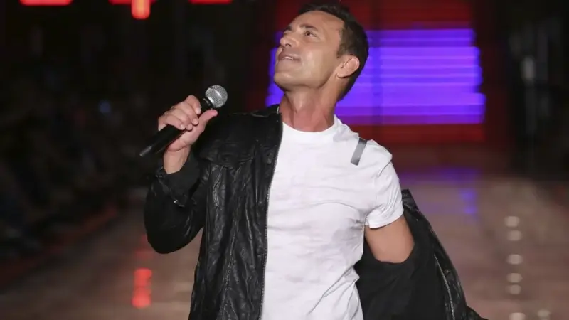 Mustafa Sandal – Aşkına Destan Şarkı Sözleri