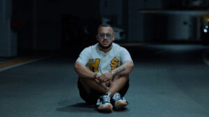 Tekir – Geliver Sen Bana Şarkı Sözleri