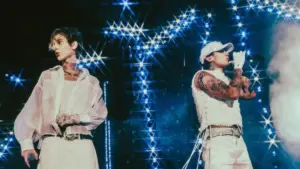 Çakal x Mavi – Gözler Şarkı Sözleri