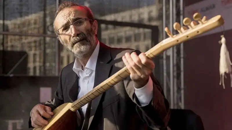 Cengiz Özkan – Değme Felek Şarkı Sözleri