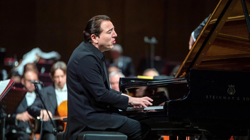 Fazıl Say – İnsan İnsan Şarkı Sözleri