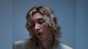 Mavi – Sana Dair şarkı sözleri