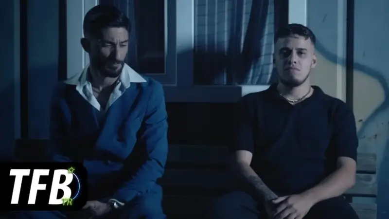 Mehmet Elmas & EFO – Savunmasızım Şarkı Sözleri