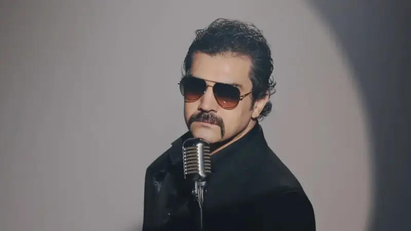 Bayhan – Sokaklar Şarkı Sözleri