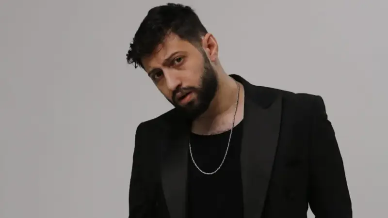 Burak Bulut – Enkaz Şarkı Sözleri