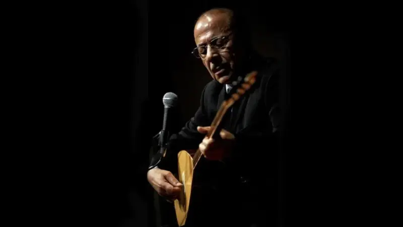 Neşet Ertaş – Şad Olup Gülmedim Şarkı Sözleri