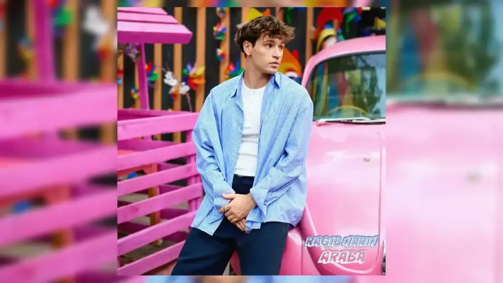 Ragıb Narin – Araba video