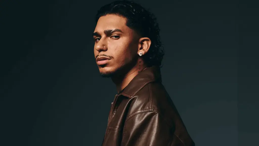 Baran Mengüç – Yan video