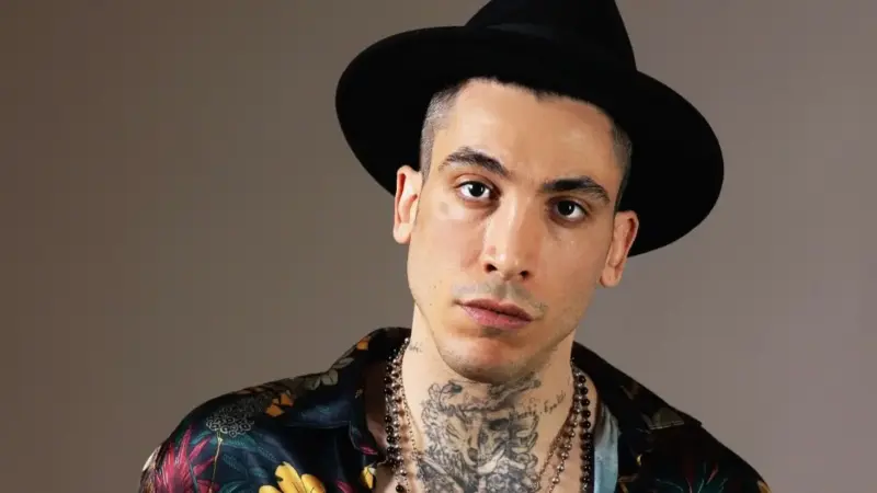 Can Bonomo – Sar Şarkı Sözleri