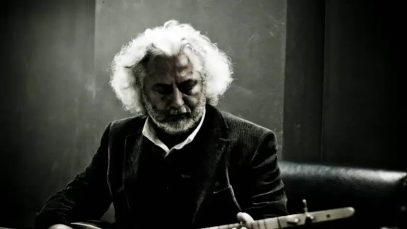 Erkan Oğur – Seyreyle Güzel Şarkı Sözleri