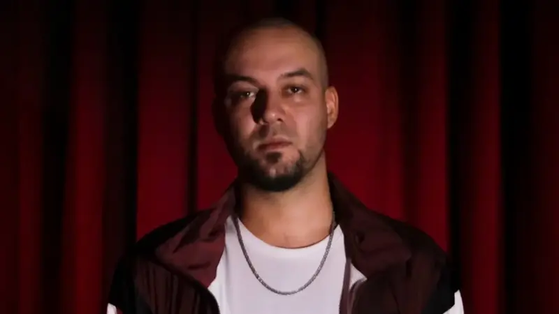 Kezzo – 2005 Şarkı Sözleri