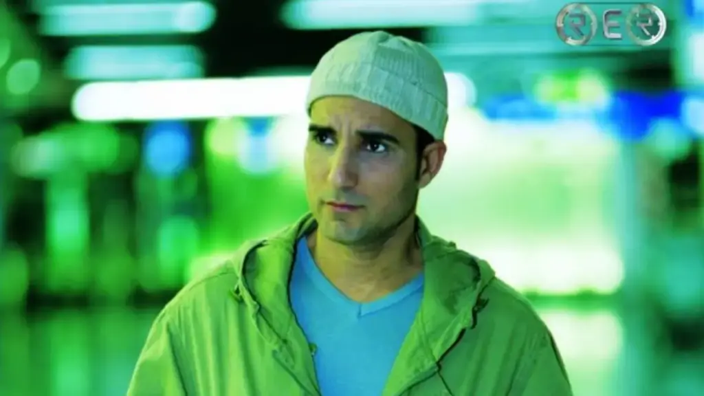 Rafet El Roman – Sürgün (Kendimi Bildim Bileli) Şarkı Sözleri