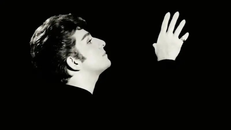 Zeki Müren – Telgrafın Tellerine Kuşlar mı Konar Şarkı Sözleri