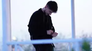 Berkay Akman – Evimin Yolu Şarkı Sözleri