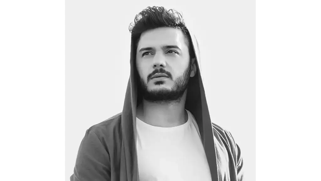 İlyas Yalçıntaş – Sana Bu Hikaye video